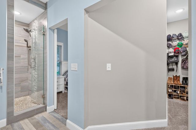 2235 E Rum River Drive S, Cambridge, MN 55008
