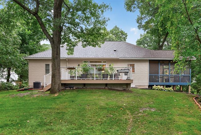 2235 E Rum River Drive S, Cambridge, MN 55008