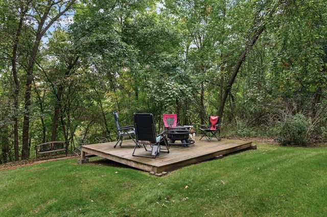 2235 E Rum River Drive S, Cambridge, MN 55008
