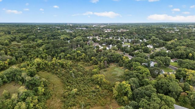 2235 E Rum River Drive S, Cambridge, MN 55008