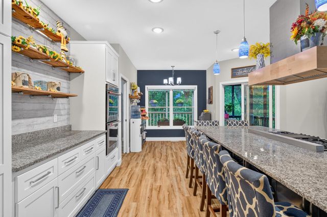 2235 E Rum River Drive S, Cambridge, MN 55008