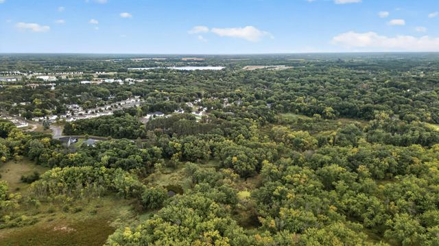 2235 E Rum River Drive S, Cambridge, MN 55008