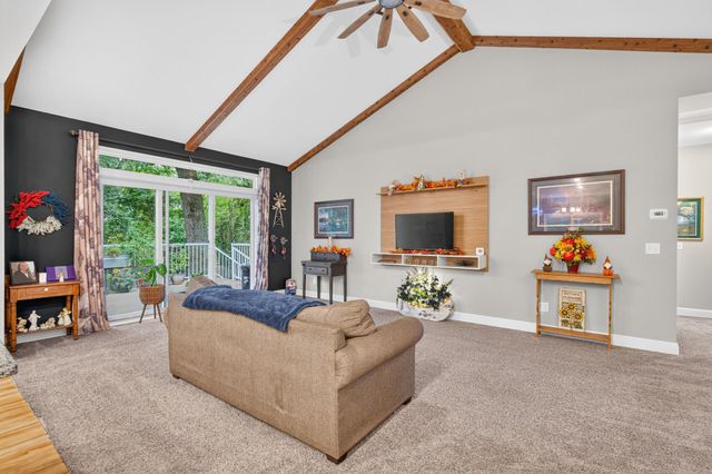 2235 E Rum River Drive S, Cambridge, MN 55008