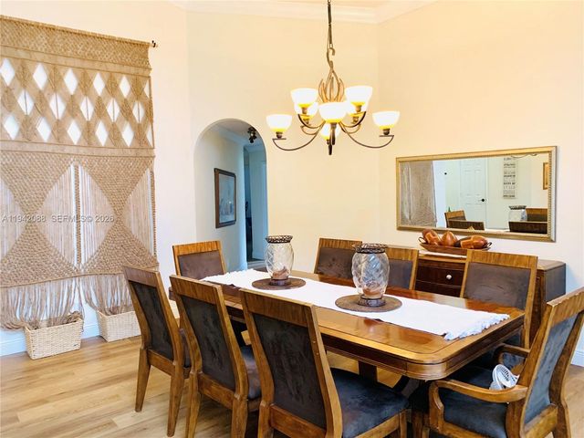 13080 NW 8th Ct, Sunrise, FL 33325