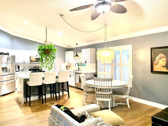 13080 NW 8th Ct, Sunrise, FL 33325