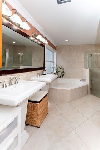 13080 NW 8th Ct, Sunrise, FL 33325