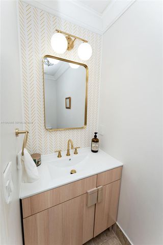 13080 NW 8th Ct, Sunrise, FL 33325