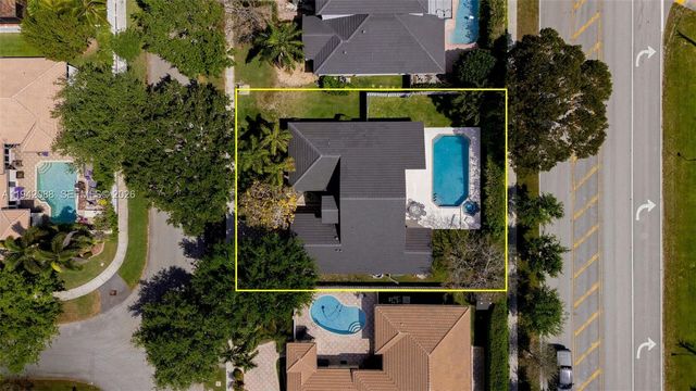 13080 NW 8th Ct, Sunrise, FL 33325