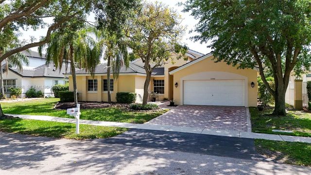 13080 NW 8th Ct, Sunrise, FL 33325