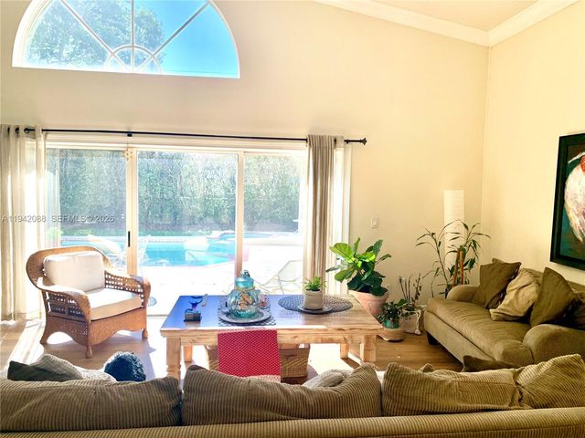 13080 NW 8th Ct, Sunrise, FL 33325