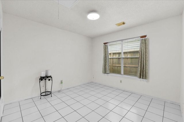 4007 Ivywood Drive, Pearland, TX 77584