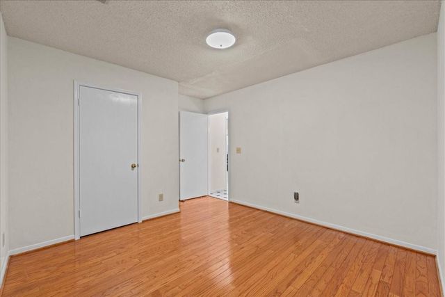 4007 Ivywood Drive, Pearland, TX 77584
