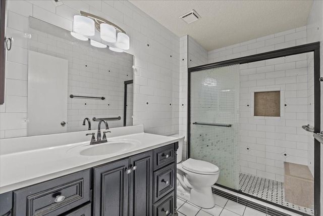 4007 Ivywood Drive, Pearland, TX 77584
