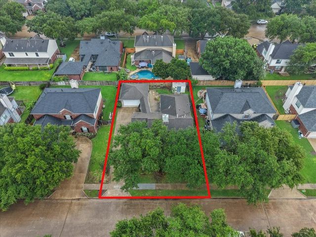 4007 Ivywood Drive, Pearland, TX 77584