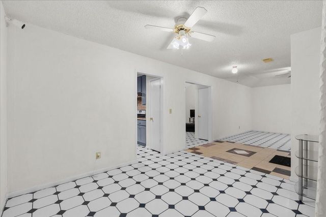 4007 Ivywood Drive, Pearland, TX 77584