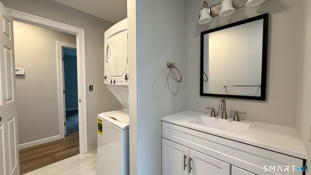 186 York Street 1st Flr, West Haven, CT 06516