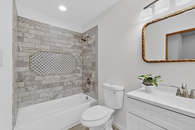 1204 Canyon Road, Santa Fe, NM 87501