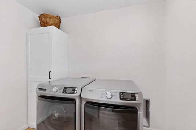 1204 Canyon Road, Santa Fe, NM 87501