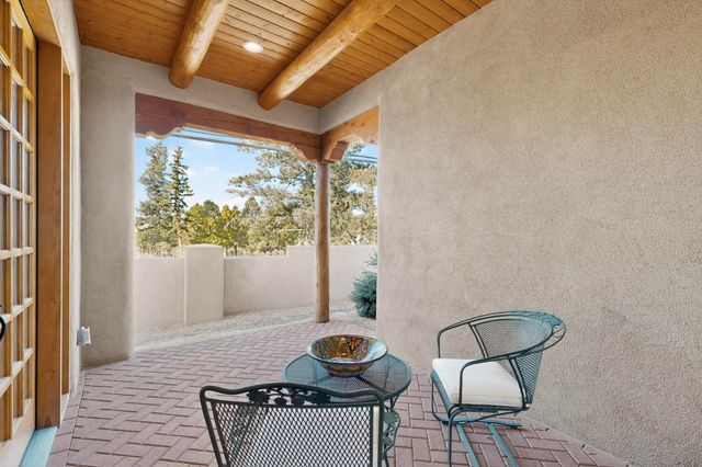 1204 Canyon Road, Santa Fe, NM 87501