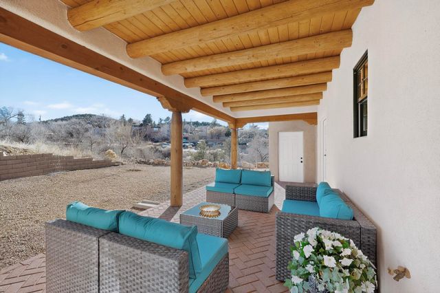 1204 Canyon Road, Santa Fe, NM 87501