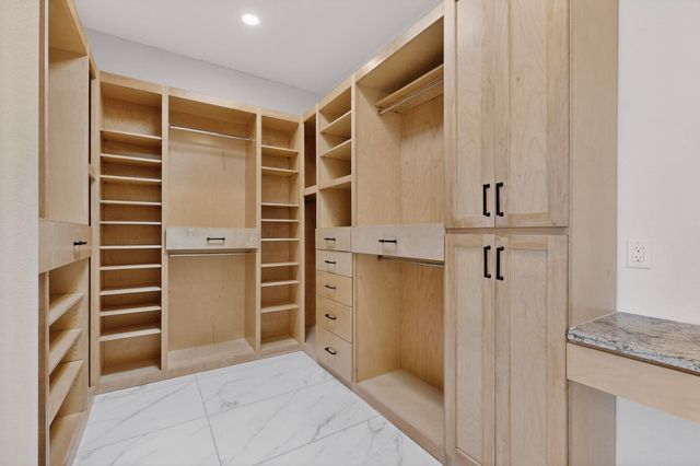 1204 Canyon Road, Santa Fe, NM 87501