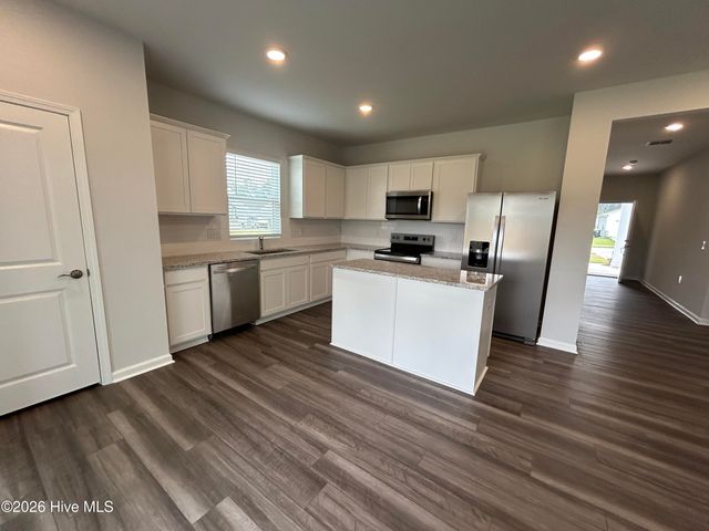 591 Coronado Avenue SE, Leland, NC 28451