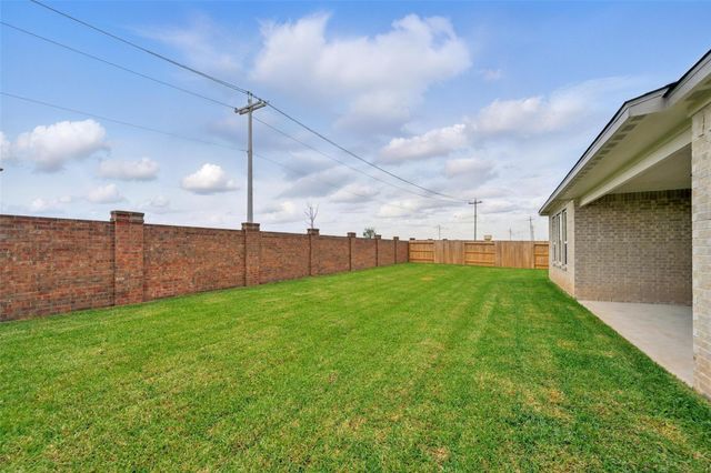 13614 Hartwell Bend Drive, Texas City, TX 77568