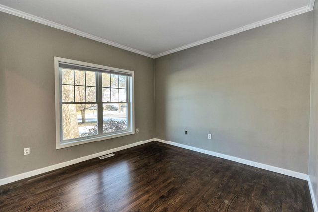 30 Fox Meadow Lane, Merrimack, NH 03054