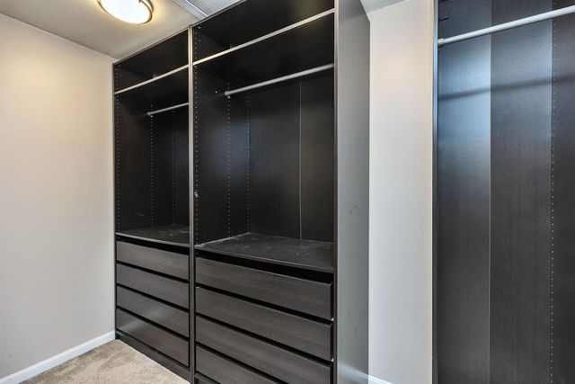 30 Fox Meadow Lane, Merrimack, NH 03054