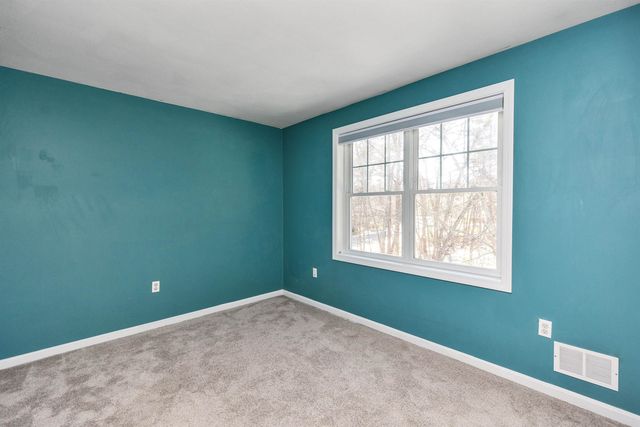 30 Fox Meadow Lane, Merrimack, NH 03054