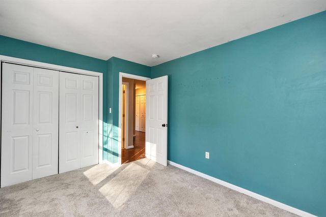 30 Fox Meadow Lane, Merrimack, NH 03054