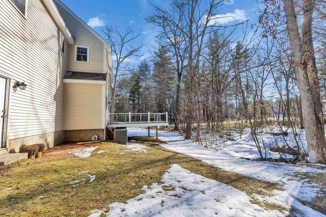 30 Fox Meadow Lane, Merrimack, NH 03054