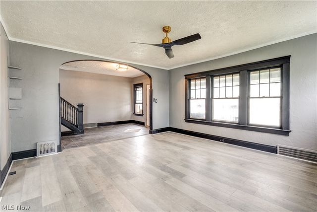 14726 Puritas Avenue, Cleveland, OH 44135