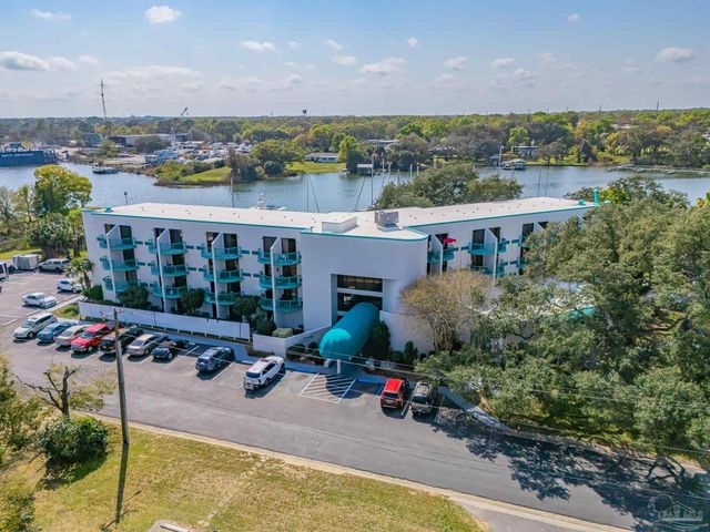 201 S Stillman St 112, Pensacola, FL 32505