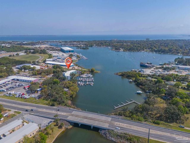 201 S Stillman St 112, Pensacola, FL 32505