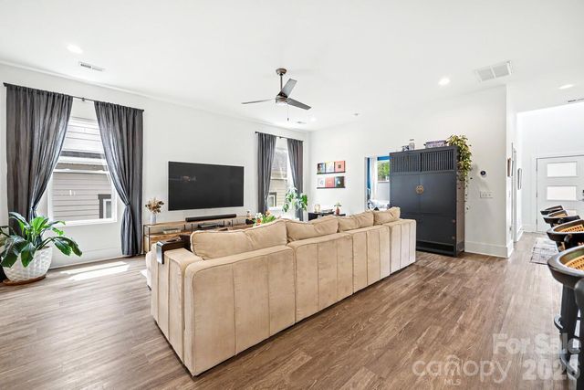 1704 Pegram Street, Charlotte, NC 28205