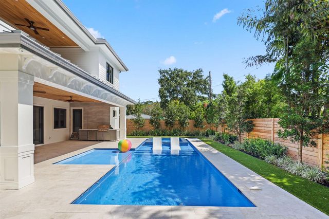 451 NW 7th Avenue, Boca Raton, FL 33486