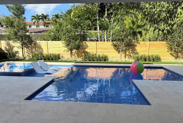451 NW 7th Avenue, Boca Raton, FL 33486