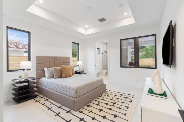 451 NW 7th Avenue, Boca Raton, FL 33486