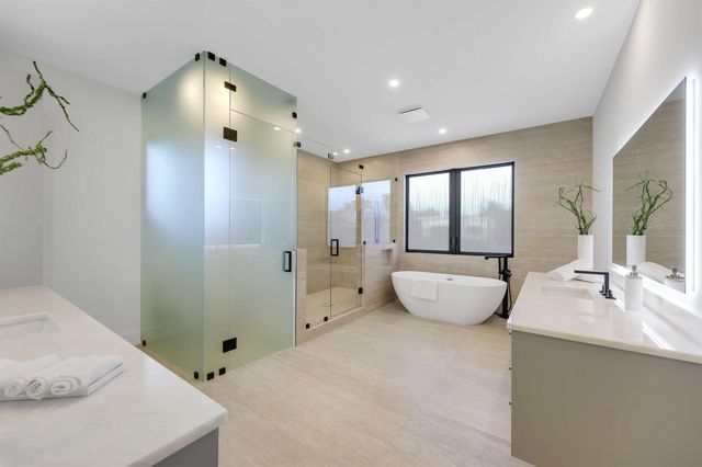 451 NW 7th Avenue, Boca Raton, FL 33486