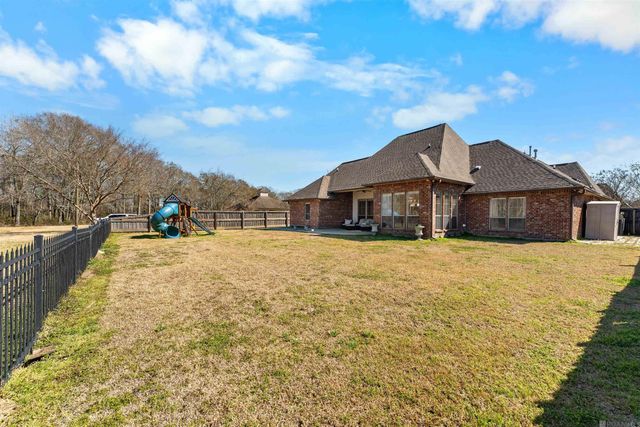 2099 Cypress Cove Ave, Zachary, LA 70791