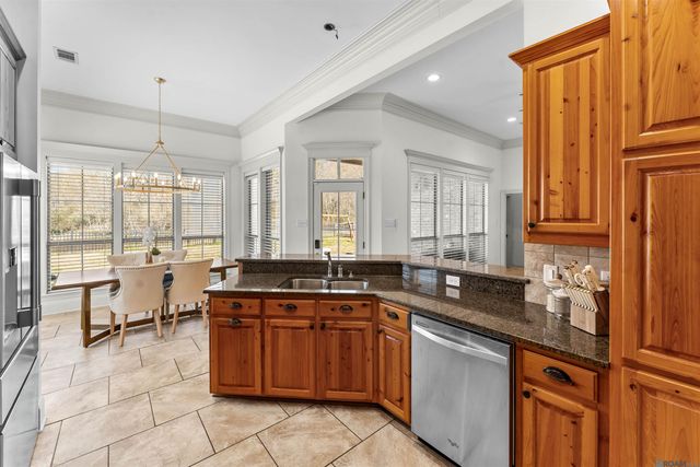 2099 Cypress Cove Ave, Zachary, LA 70791