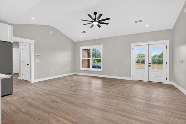 107 Stonegate Drive, Danville, KY 40422