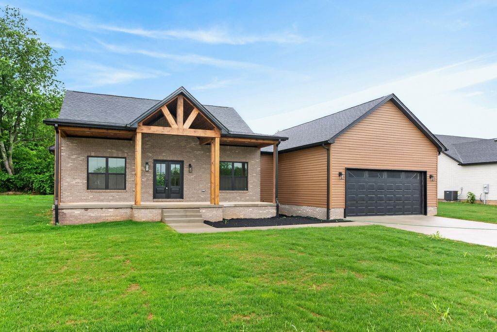 107 Stonegate Drive, Danville, KY 40422