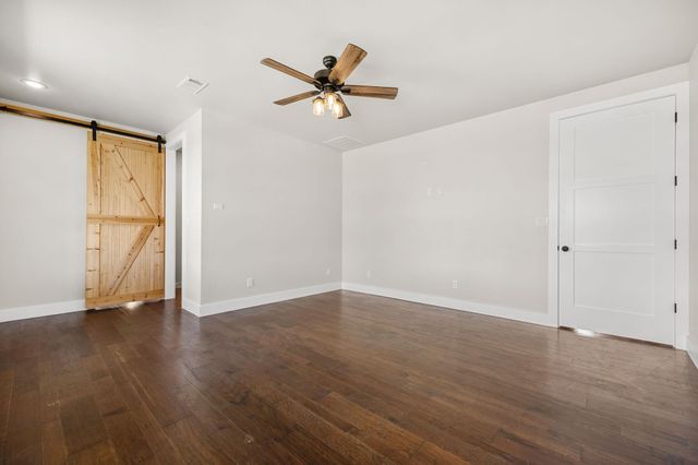 5777 County Road 236 RD, Liberty Hill, TX 78642