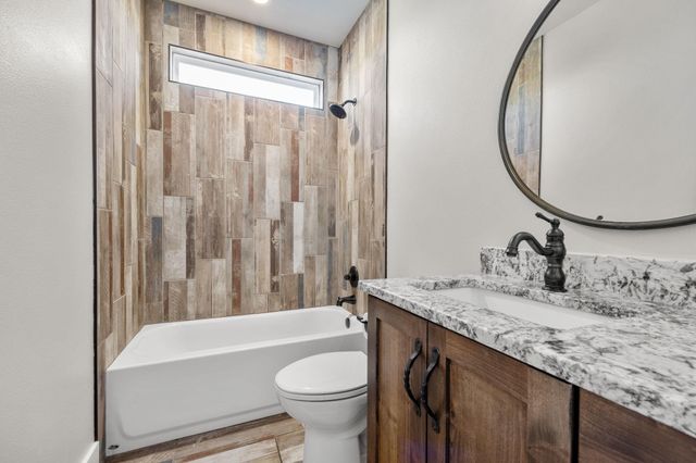 5777 County Road 236 RD, Liberty Hill, TX 78642