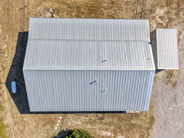 5777 County Road 236 RD, Liberty Hill, TX 78642