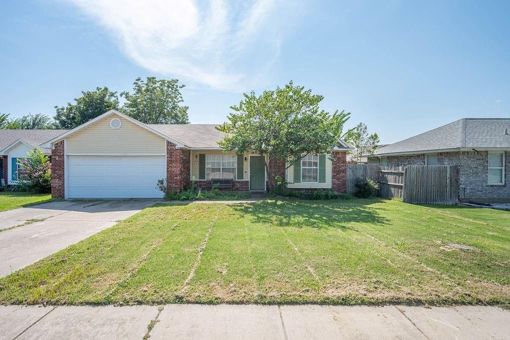 936 NW 15th Street, Moore, OK 73160