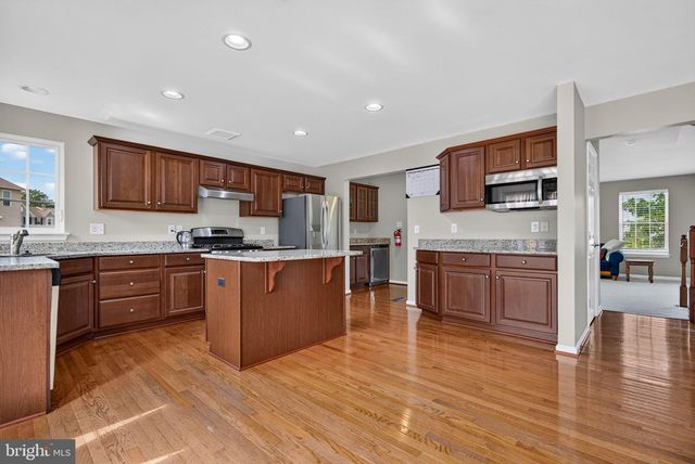 132 HELEN DR, Cinnaminson, NJ 08077