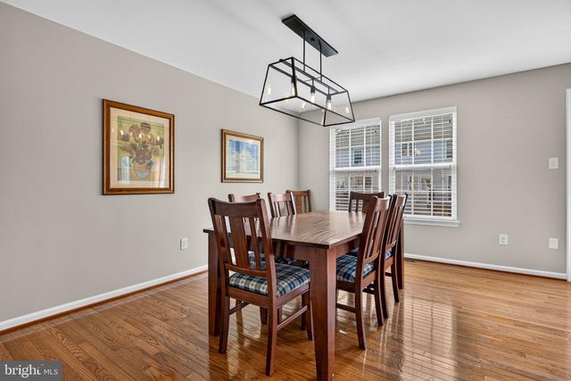 132 HELEN DR, Cinnaminson, NJ 08077